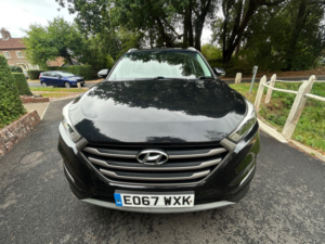 2017 Hyundai Tucson 1.6 Gdi Blue Drive Se Nav SUV 5dr Petrol Manual Euro 6 (s/s) (132 Ps) in Black — image 2