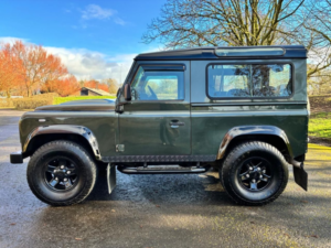 2007 Land Rover Defender 2.4 Tdci County Station Wagon 3dr Diesel Automatic 4WD Swb Euro 4 (122 Bhp) in Green — image 6