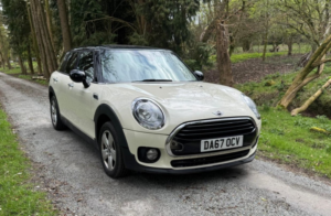 2017 MINI Clubman 1.5 Clubman Cooper in White — image 2