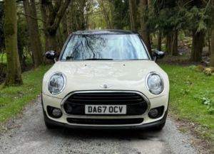 2017 MINI Clubman 1.5 Clubman Cooper in White — image 3