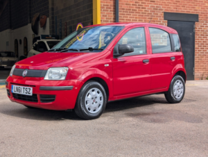 2011 Fiat Panda 1.2 Panda 1.2 Active (euro 5) in Red — image 2