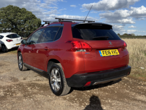 2016 Peugeot 2008 1.2 Puretech Allure in Red — image 3