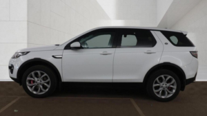 2017 Land Rover Discovery Sport 2.0 Td4 Hse Auto 4WD Euro 6 (s/s) 5dr in White — image 5