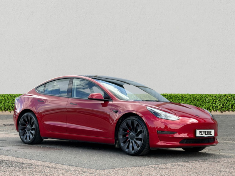 2023 Tesla Model 3 (dual Motor) Performance Saloon 4dr Electric Auto 4wde (performance Upgrade) (449 Bhp) in Red — image 1