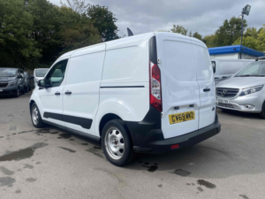 2019 Ford Transit Connect Connect 220 5 Seater — image 4