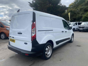 2019 Ford Transit Connect Connect 220 5 Seater — image 6