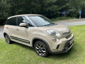 2016 Fiat 500l 1.3 500l Trekking 1.3 Multijet Dualogic 95hp Euro 6 in Brown — image 2
