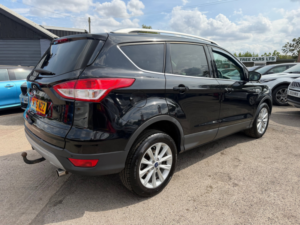 2015 Ford Kuga 2.0 Tdci Titanium SUV 5dr Diesel Manual AWD Euro 6 (s/s) (180 Ps) in Black — image 6
