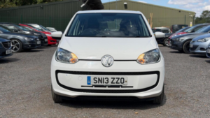2013 Volkswagen Up! 1.0 Move Up! Euro 5 5dr in White — image 2