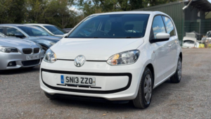 2013 Volkswagen Up! 1.0 Move Up! Euro 5 5dr in White — image 3