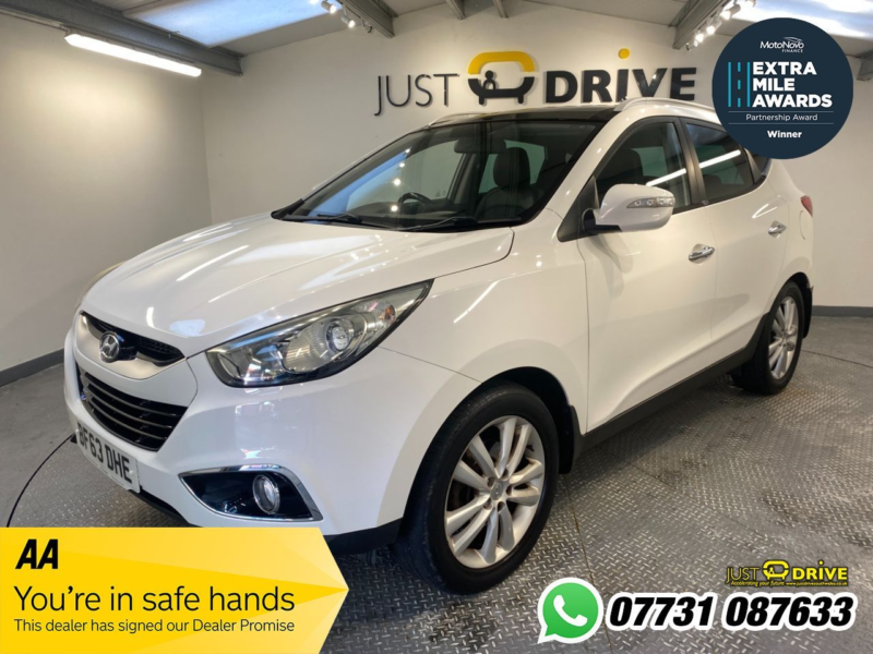 2013 Hyundai Ix35 2.0 Crdi Premium SUV 5dr Diesel Manual 4WD Euro 5 (134 Bhp) in White — image 1