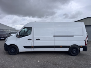 2024 Nissan Interstar Tekna Lwb Diesel Van. L3h2. Carplay. Ac. Nav. Cruise. Only 29900 Miles in White — image 2