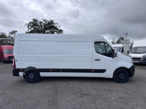 2024 Nissan Interstar Tekna Lwb Diesel Van. L3h2. Carplay. Ac. Nav. Cruise. Only 29900 Miles in White — image 6