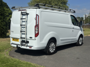 2021 Ford Transit Custom 2.0 Transit Custom Leader Van 300 L1 2.0l Ecoblue 105ps Fwd 6 Speed Manual in White — image 6