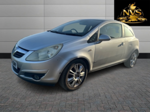 2008 Vauxhall Corsa 1.2 I 16v Design in Silver — image 3