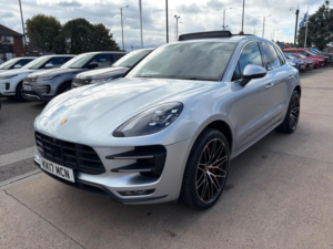 2017 Porsche Macan 3.6t V6 Turbo Pdk 4WD Euro 6 (s/s) 5dr in Silver — image 5