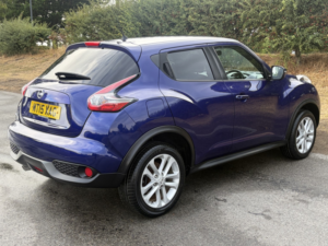 2015 Nissan Juke 1.2 Dig-T Acenta Premium in Blue — image 6