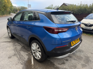 2020 Vauxhall Grandland X 1.2 Turbo Elite Nav in Blue — image 6