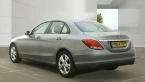 2014 Mercedes-Benz C Class 2.1 C300dh Bluetec Se G-Tronic+ Euro 6 (s/s) 4dr in Silver — image 4