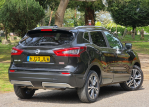 2020 Nissan Qashqai 1.3 Qashqai N-Connecta Dig-T Semi-Auto 5dr in Black — image 6
