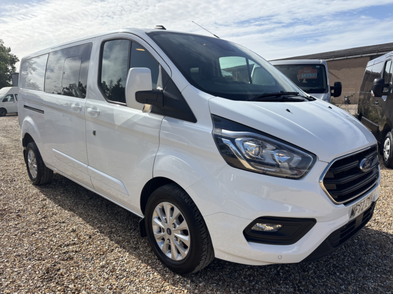 2022 Ford Transit Custom 2.0 Transit Custom Limited Dciv 300 L2 2.0l Ecoblue 130ps Fwd 6 Speed Manual in White — image 1