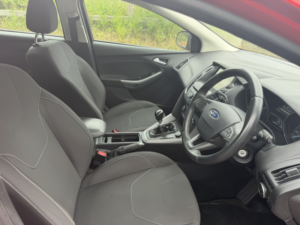 2016 Ford Focus 1.0 T Ecoboost Zetec in Red — image 5