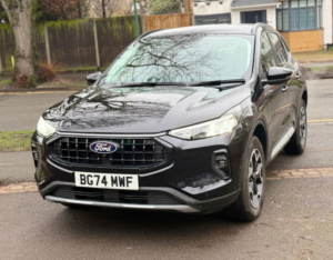 2025 Ford Kuga 2.5h Duratec Active SUV 5dr Petrol Hybrid CVT Euro 6 (s/s) (180 Ps) in Black — image 2