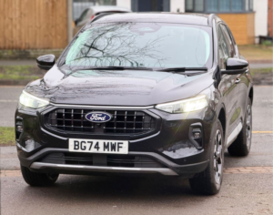2025 Ford Kuga 2.5h Duratec Active SUV 5dr Petrol Hybrid CVT Euro 6 (s/s) (180 Ps) in Black — image 3