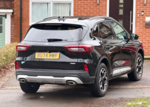 2025 Ford Kuga 2.5h Duratec Active SUV 5dr Petrol Hybrid CVT Euro 6 (s/s) (180 Ps) in Black — image 4