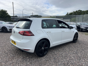 2017 Volkswagen Golf 2.0 Tsi Bluemotion Tech Gti in White — image 2