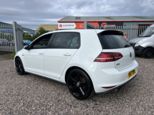 2017 Volkswagen Golf 2.0 Tsi Bluemotion Tech Gti in White — image 4