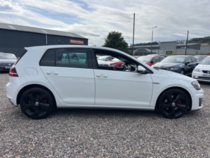 2017 Volkswagen Golf 2.0 Tsi Bluemotion Tech Gti in White — image 6