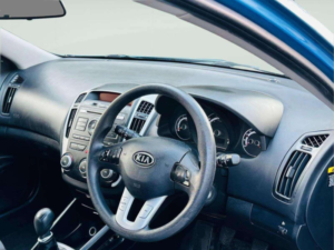 2010 Kia Ceed 1.4 Strike Euro 4 5dr in Blue — image 5
