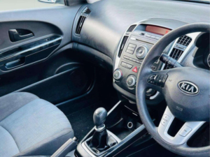 2010 Kia Ceed 1.4 Strike Euro 4 5dr in Blue — image 6