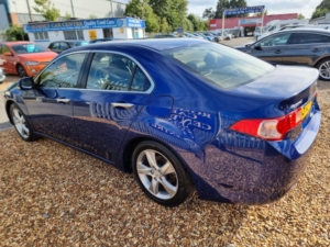 2013 Honda Accord 2.0 I-Vtec Ex Auto Euro 5 4dr in Blue — image 5