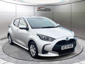 2020 Toyota Yaris 1.5 Vvt-H Excel E-CVT Euro 6 (s/s) 5dr in Other — image 4