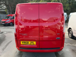 2018 Ford Transit Custom 2.0 280 Ecoblue Limited Panel Van 5dr Diesel Auto L1 H1 Euro 6 (s/s) (170 Ps) in Red — image 5
