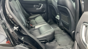 2019 Land Rover Discovery Sport Td4 Landmark in Black — image 2