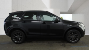 2019 Land Rover Discovery Sport Td4 Landmark in Black — image 6