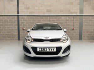 2013 Kia Rio 1.25 1 Euro 5 5dr in Silver — image 2