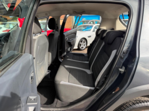 2017 Dacia Sandero Stepway 0.9 Tce Laureate Euro 6 (s/s) 5dr in Grey — image 5