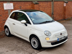 2012 Fiat 500 1.2 Lounge Euro 4 3dr in White — image 2