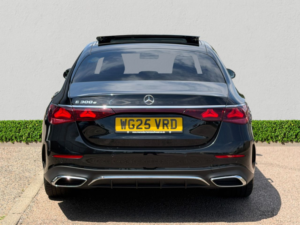 2025 Mercedes-Benz E Class 2.0 E300e 25.4kwh Amg Line (premium) Saloon 4dr Petrol Plug-In Hybrid G-Tronic Euro 6 (s/s) (313 Ps) in Black — image 6