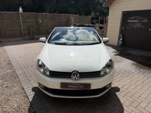 2012 Volkswagen Golf 1.4 Tsi Gt DSG Auto Convertible in White — image 2