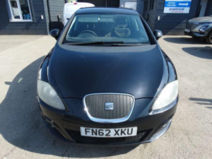 2012 SEAT Leon 1.6 Tdi Ecomotive Cr S Copa Euro 5 (s/s) 5dr in Black — image 2