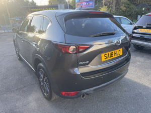 2018 Mazda Cx-5 2.2 Skyactiv-D Sport Nav in Grey — image 3