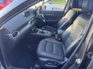 2018 Mazda Cx-5 2.2 Skyactiv-D Sport Nav in Grey — image 4
