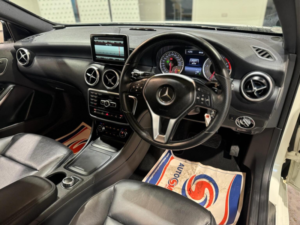 2013 Mercedes-Benz A Class 1.6 A180 Sport Edition 7g-Dct Euro 6 (s/s) 5dr in White — image 2