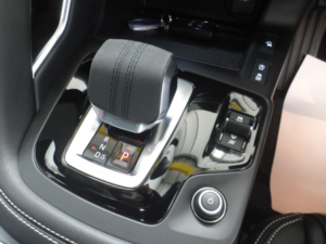 2023 Jaguar E-Pace 2.0 D204 Mhev R-Dynamic Se Black SUV 5dr Diesel Auto AWD Euro 6 (s/s) (204 Ps) in Grey — image 5