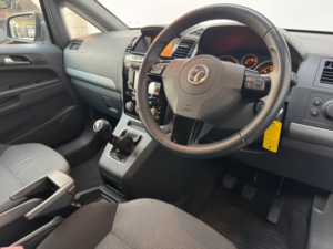2013 Vauxhall Zafira 1.7 Cdti Ecoflex Design Euro 5 5dr (snav) in Grey — image 4